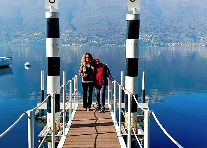 Porto Vecchio - Charming Lakefront In The Heart Of アパート